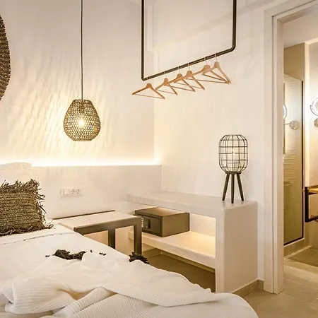 Thealos Santorini Apartment *